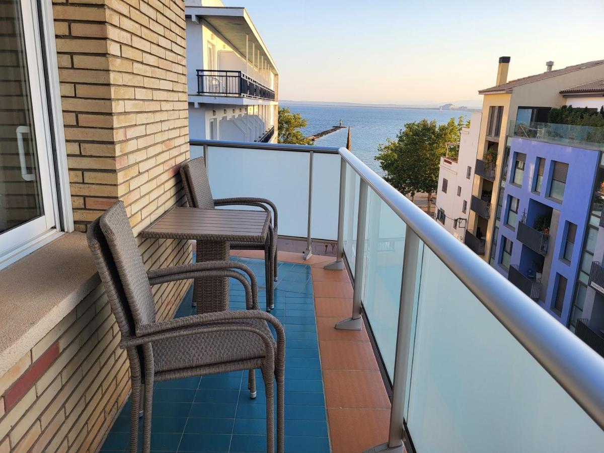 Roses Casc Antic Sl Sant Elm 4 Apartment Екстериор снимка